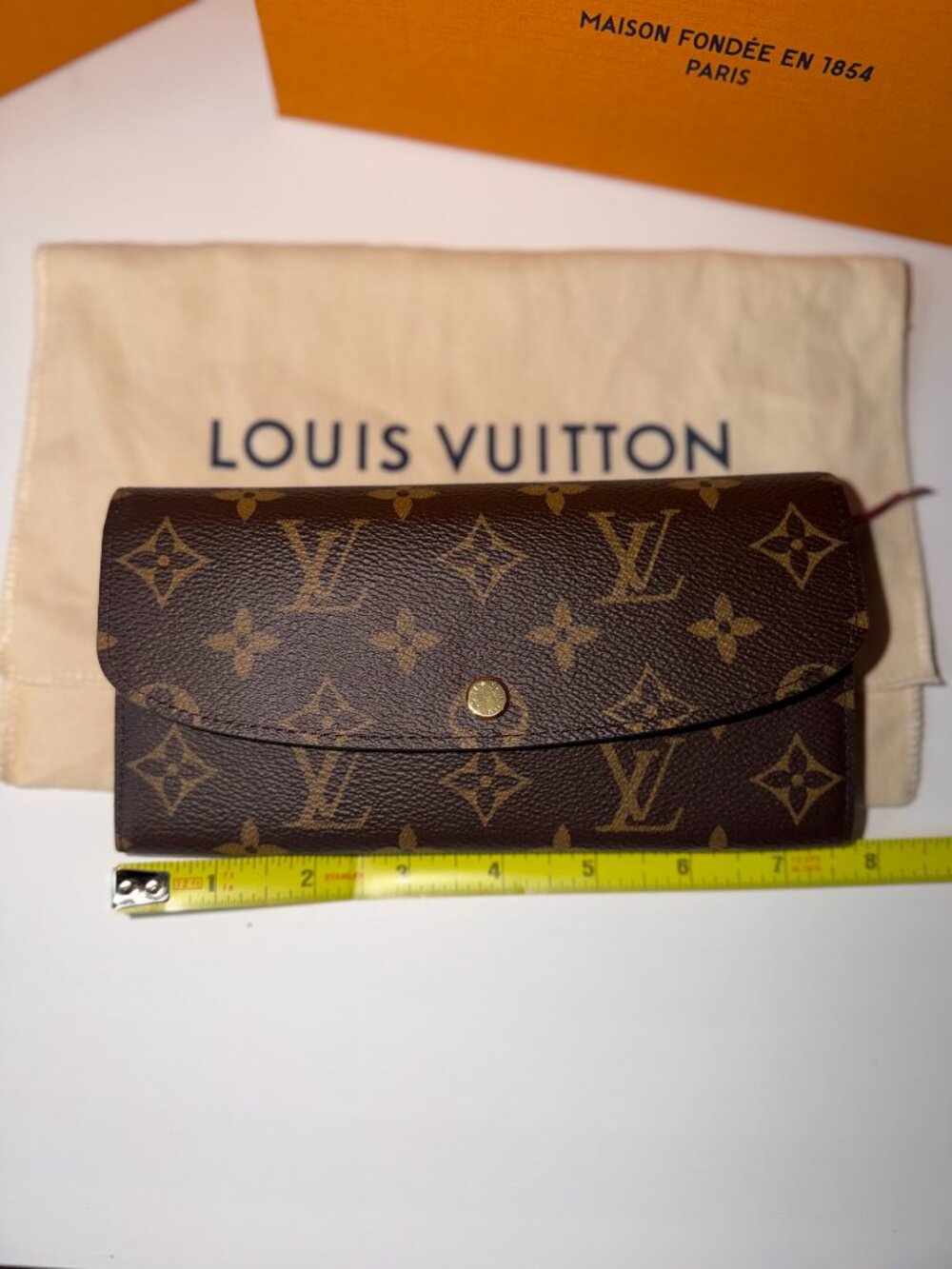 LV Emilie Wallet - Picture 11 of 11
